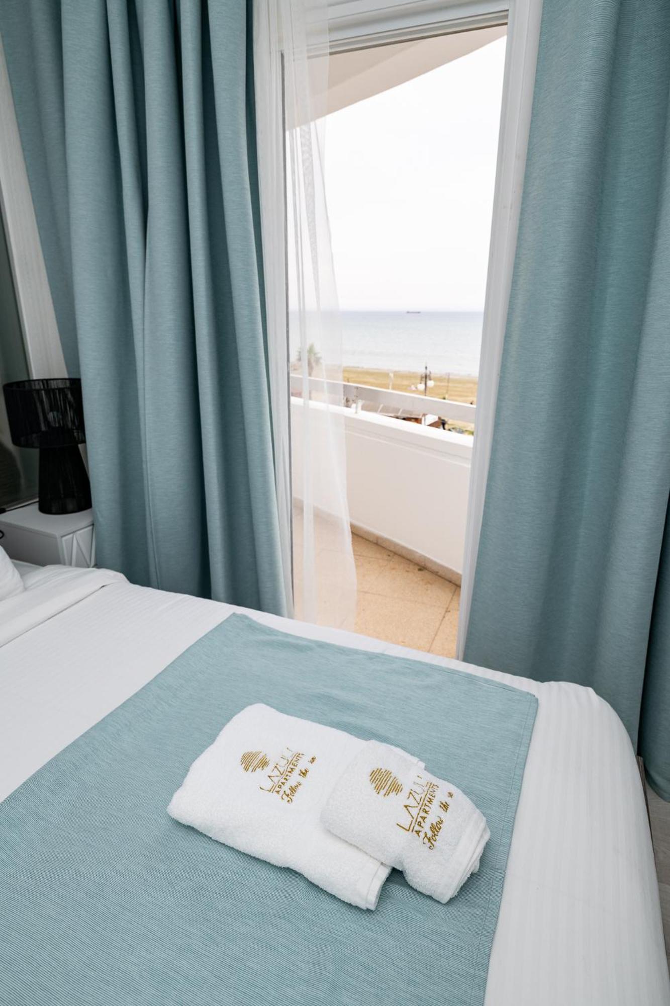 Lazuli Sea View Beachfront Ap 21 Larnaca Esterno foto