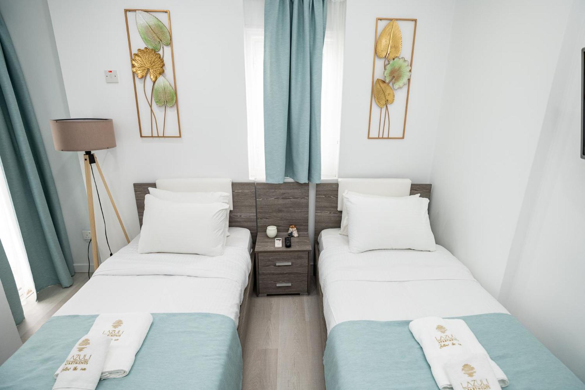 Lazuli Sea View Beachfront Ap 21 Larnaca Esterno foto