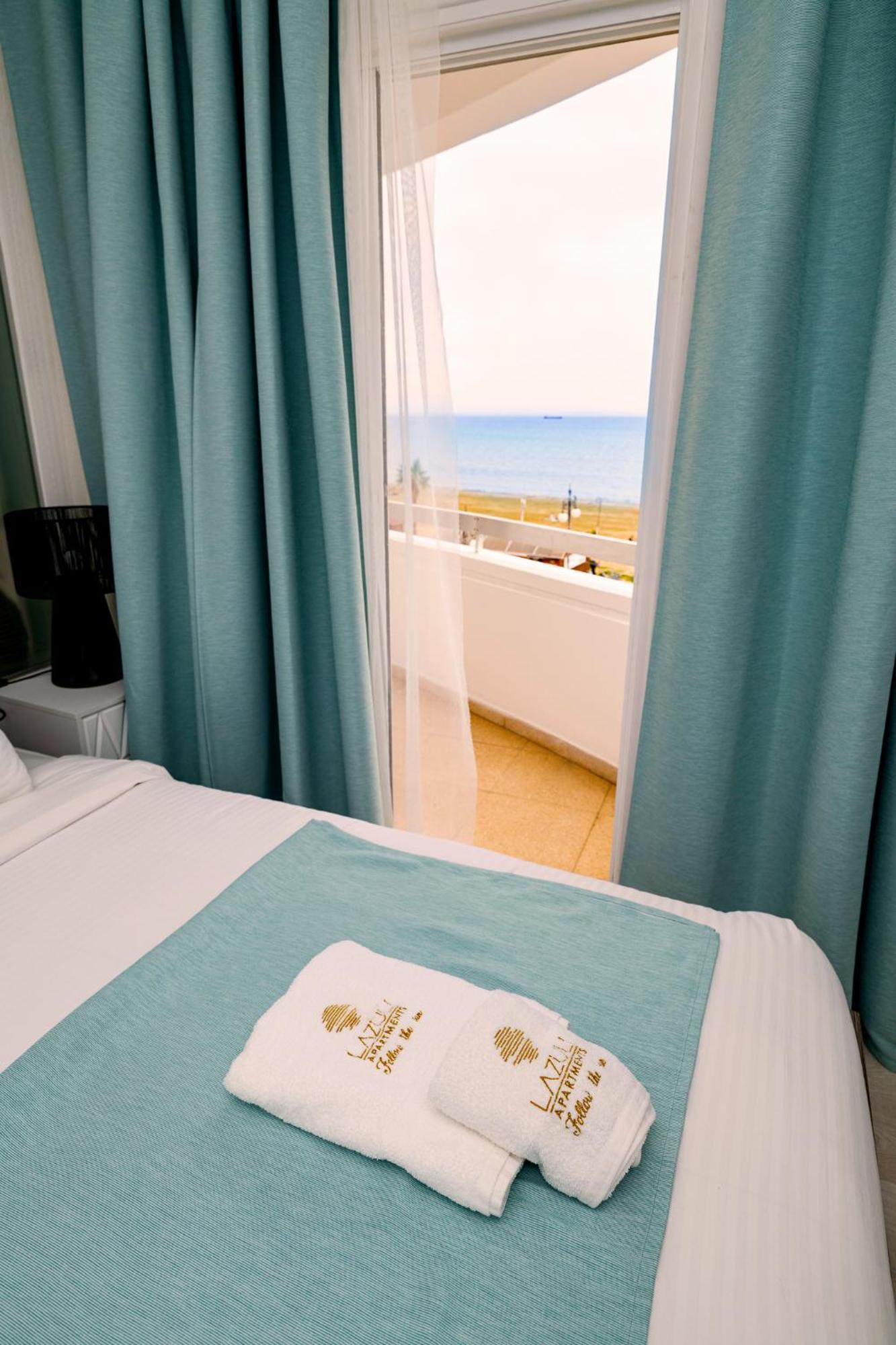 Lazuli Sea View Beachfront Ap 21 Larnaca Esterno foto